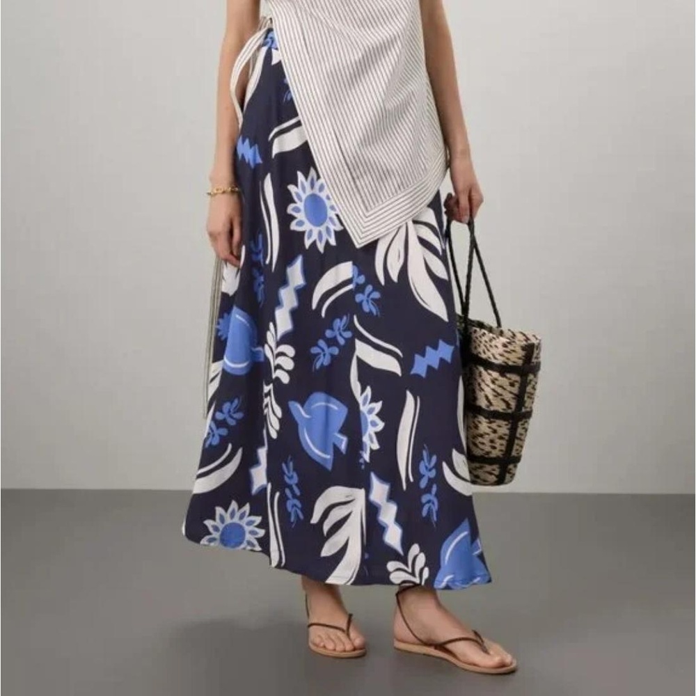FIFTEEN TWENTY Navy Abstract Floral Long Flowing Maxi Skirt M